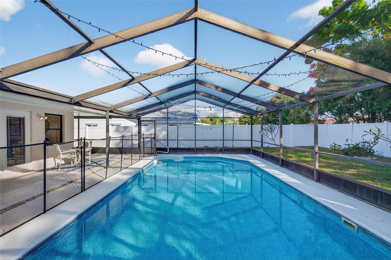 SALLS LAKE PARK - Residential