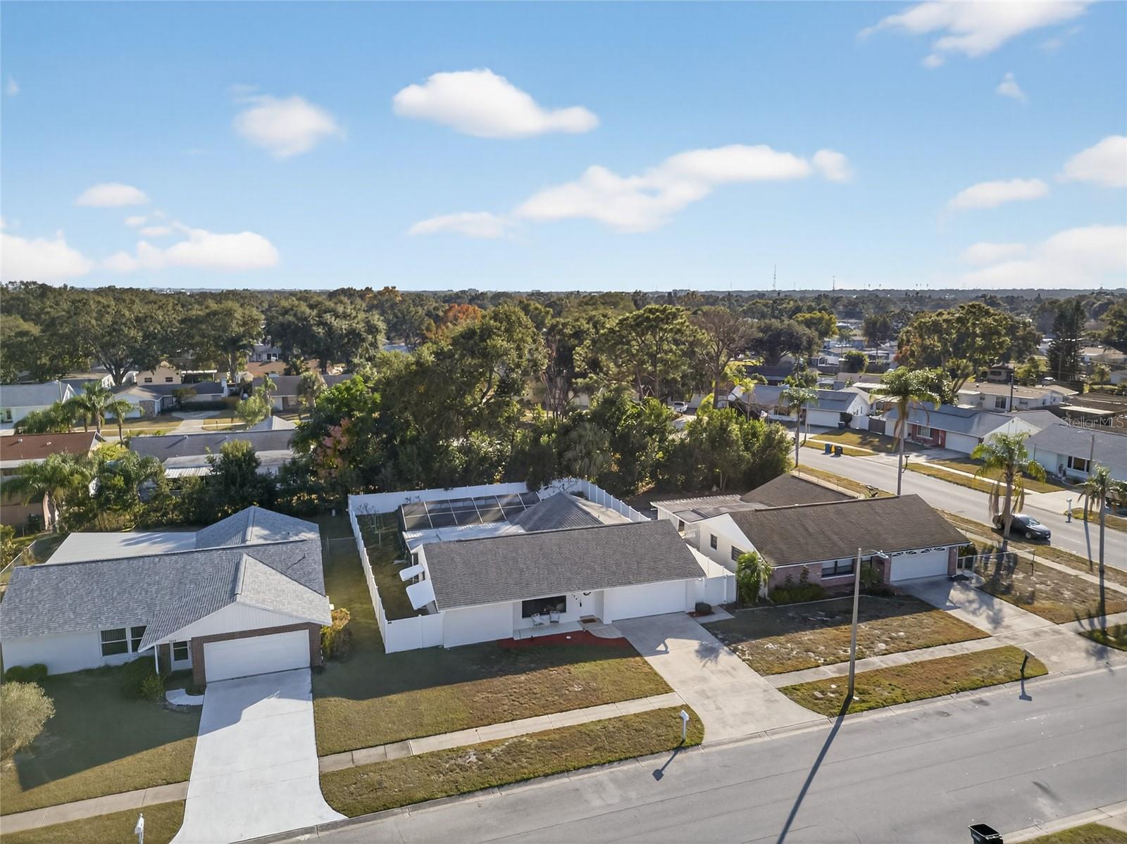 SALLS LAKE PARK - Residential