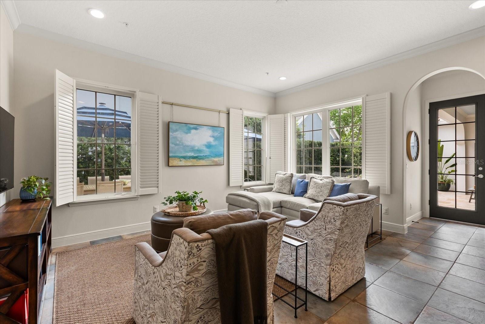 BALDWIN PARK - Residential