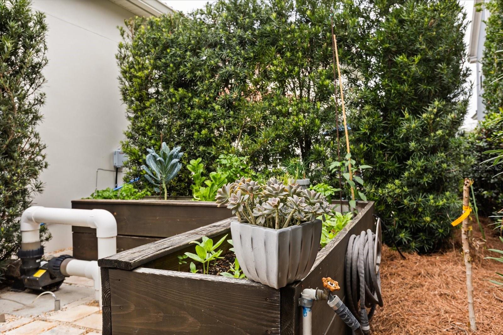 BALDWIN PARK - Residential