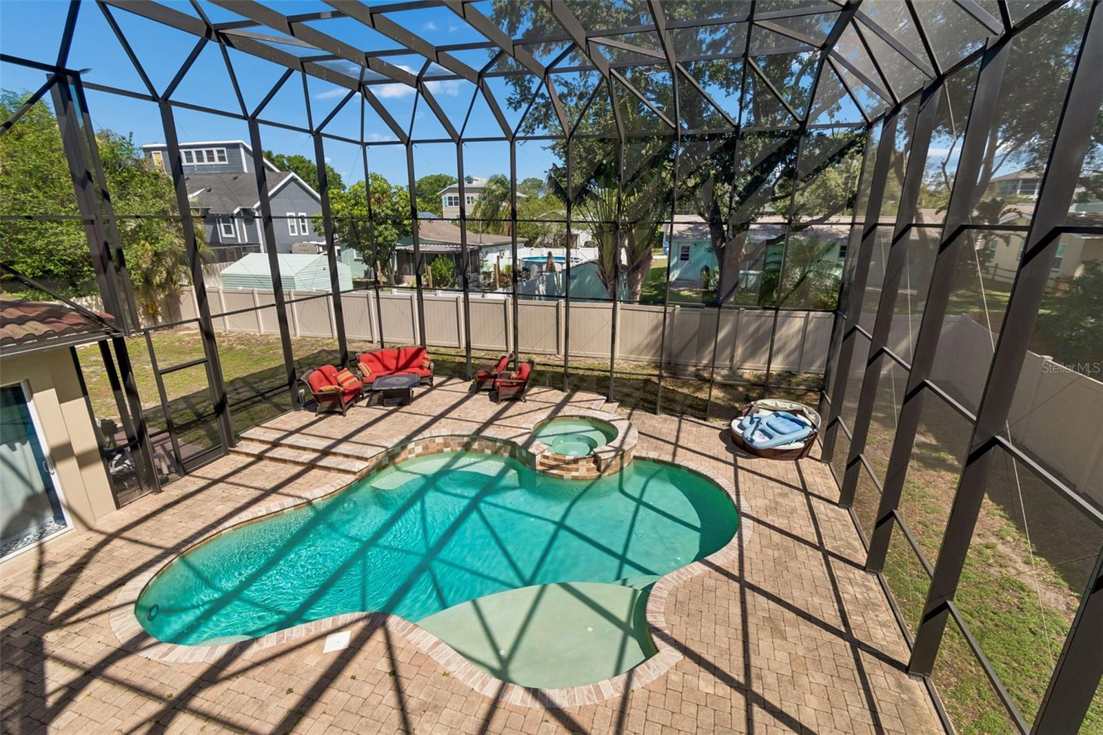 CRYSTAL SPRING - Residential