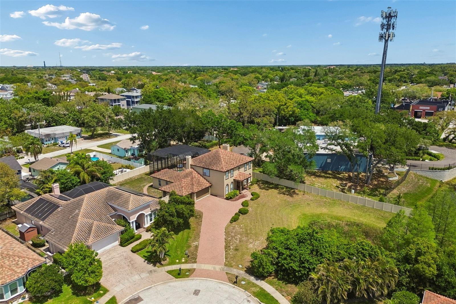 CRYSTAL SPRING - Residential