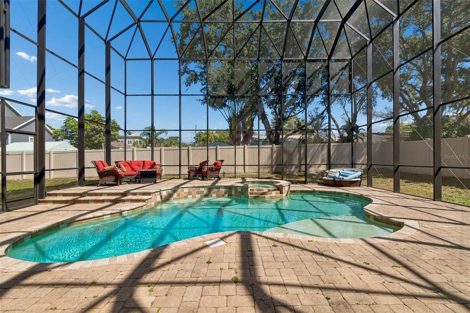 CRYSTAL SPRING - Residential