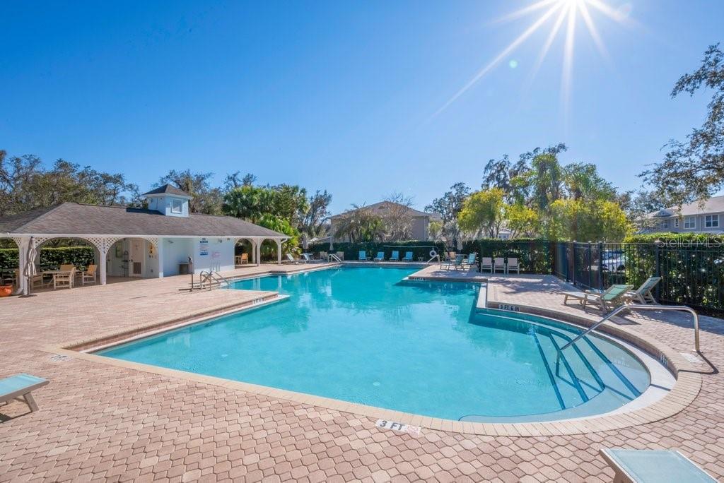 FISHHAWK RANCH TWNHMS PH - Residential