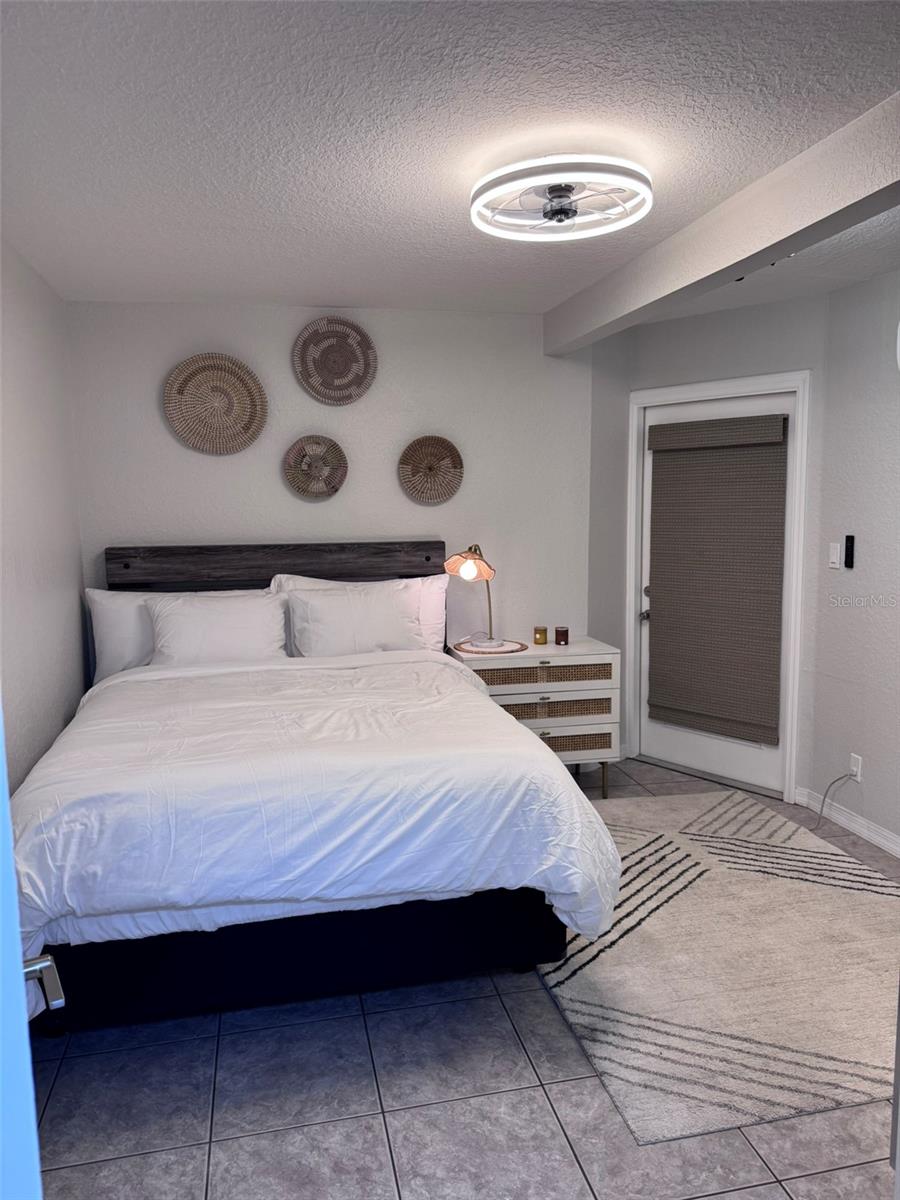 EMERALD HARBOR - Residential Lease