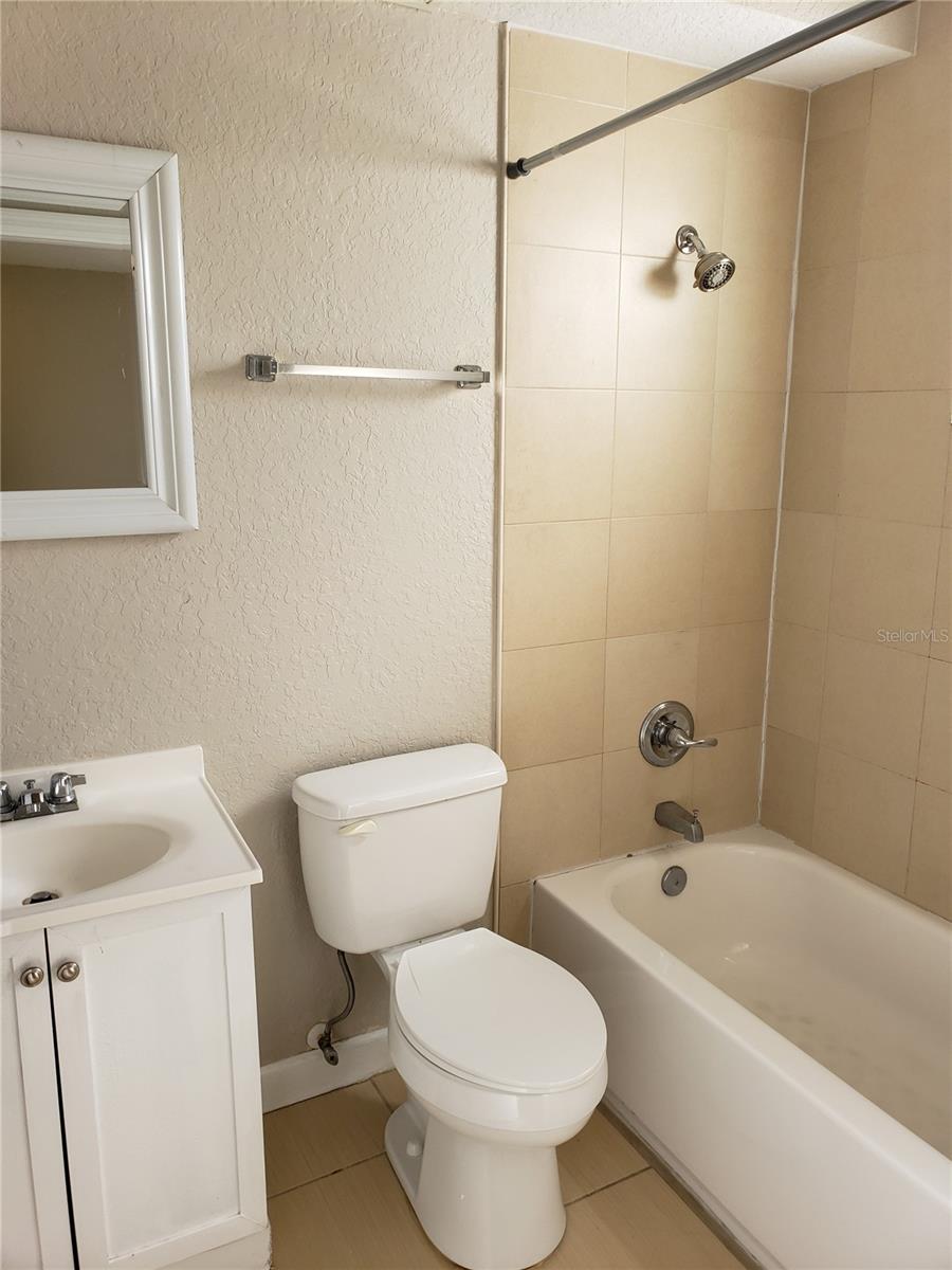 HANAN ESTATES - Residential Lease