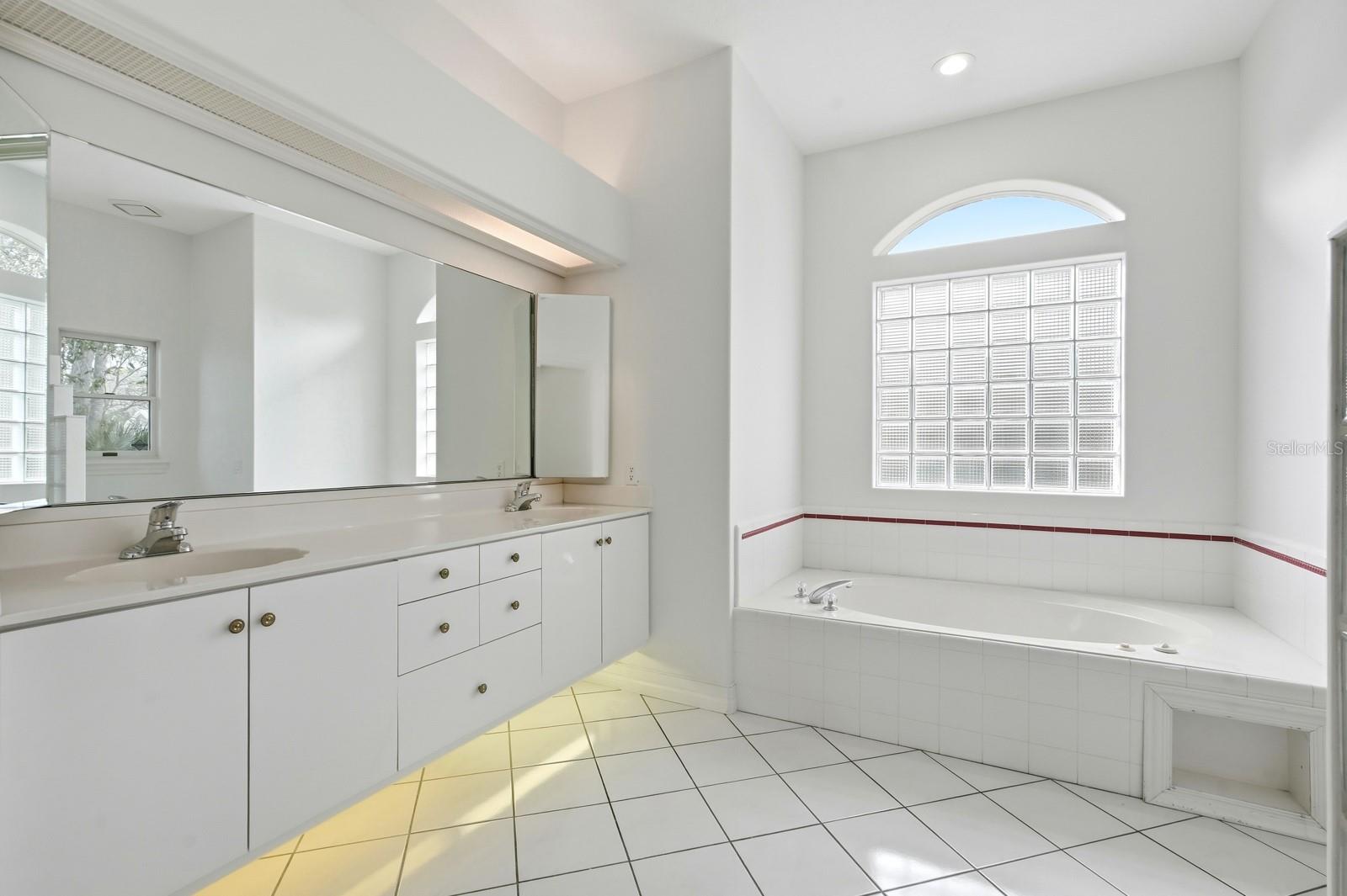 CUSTERS PALM HARBOR SUB - Residential