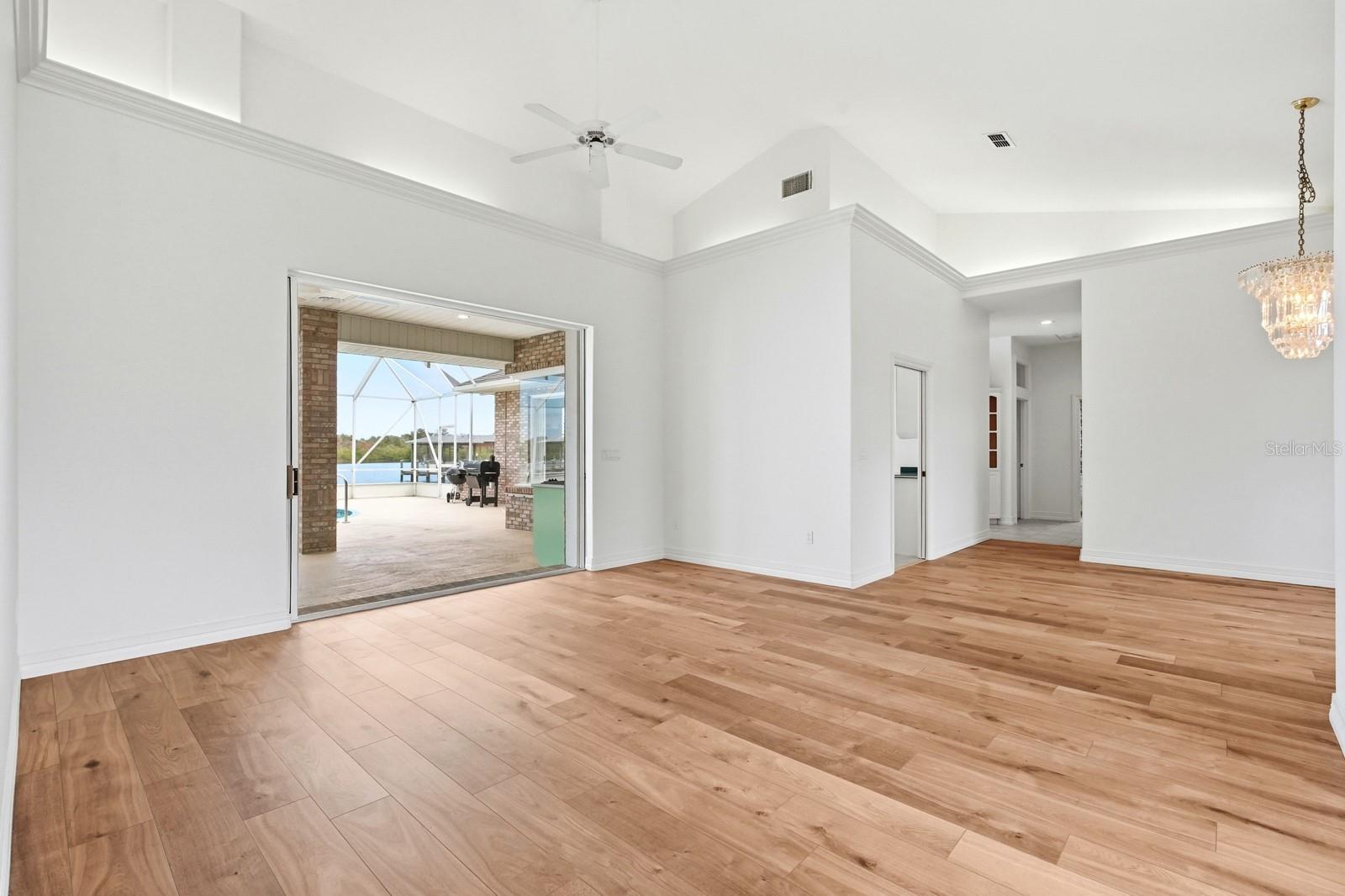 CUSTERS PALM HARBOR SUB - Residential