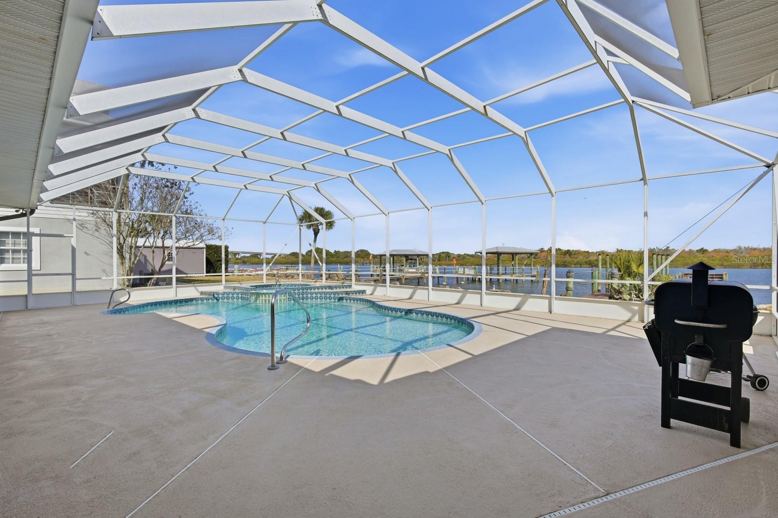CUSTERS PALM HARBOR SUB - Residential