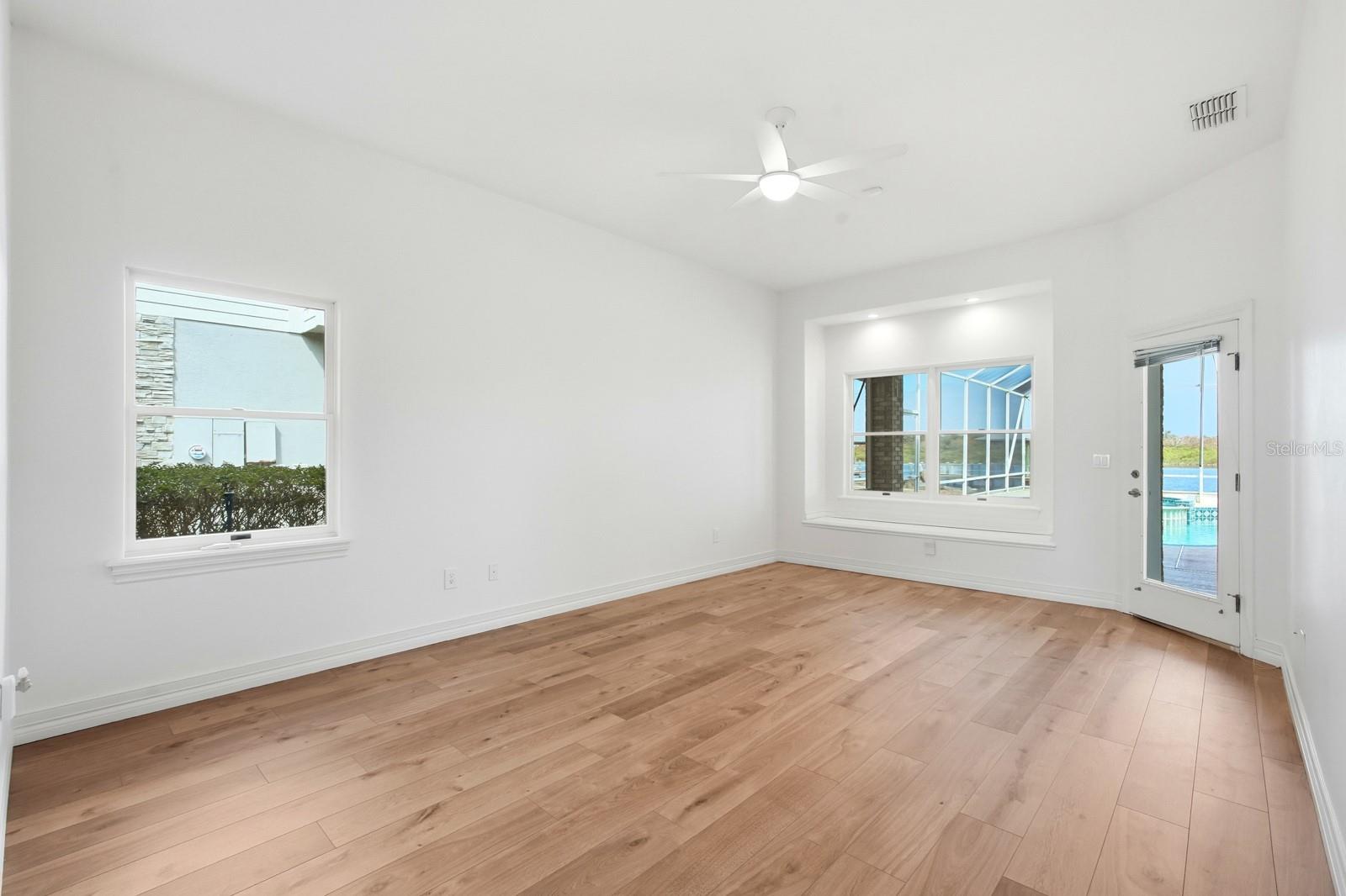 CUSTERS PALM HARBOR SUB - Residential