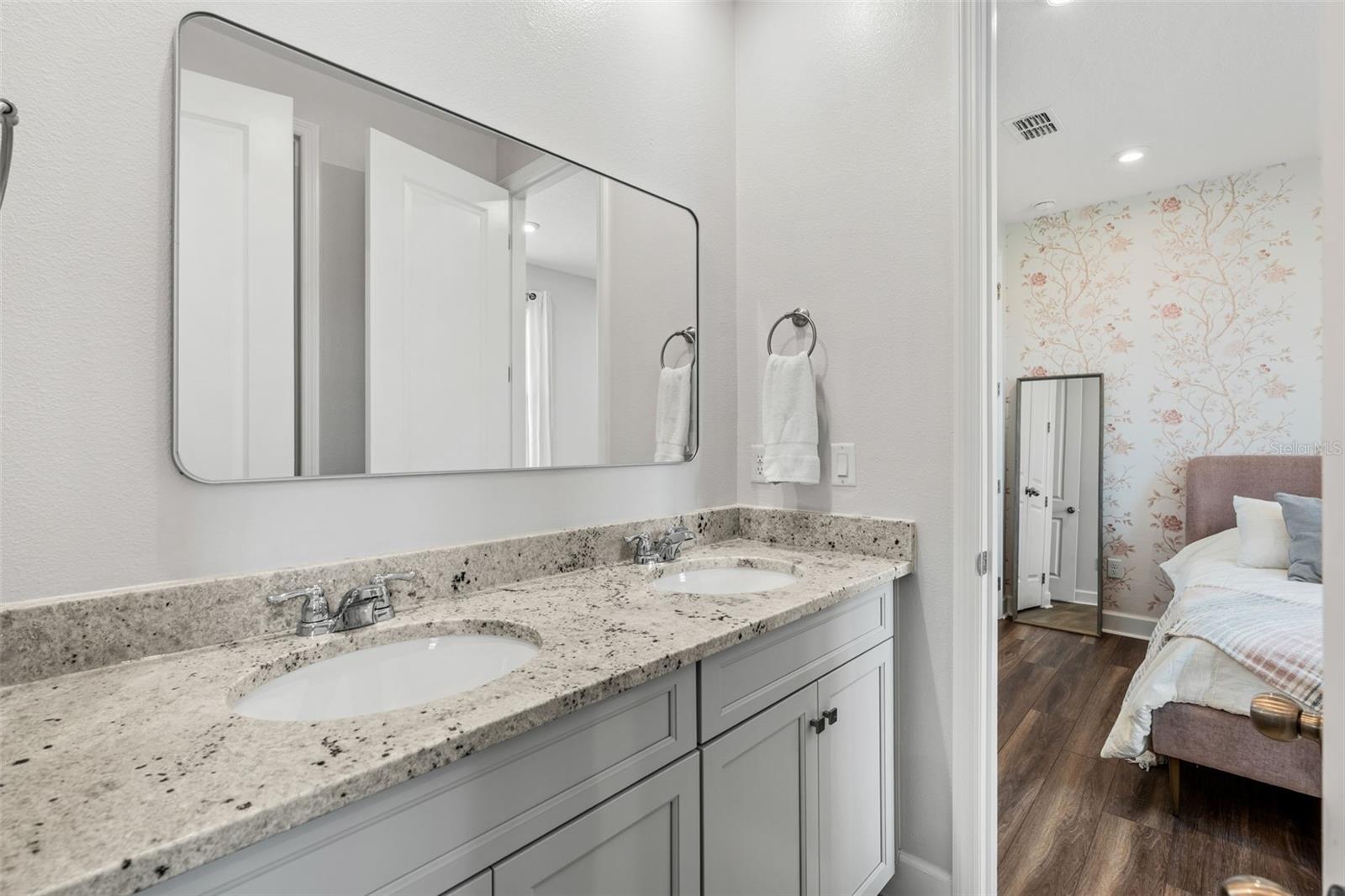 CELEBRATION ISLAND VILLAGE - Residential