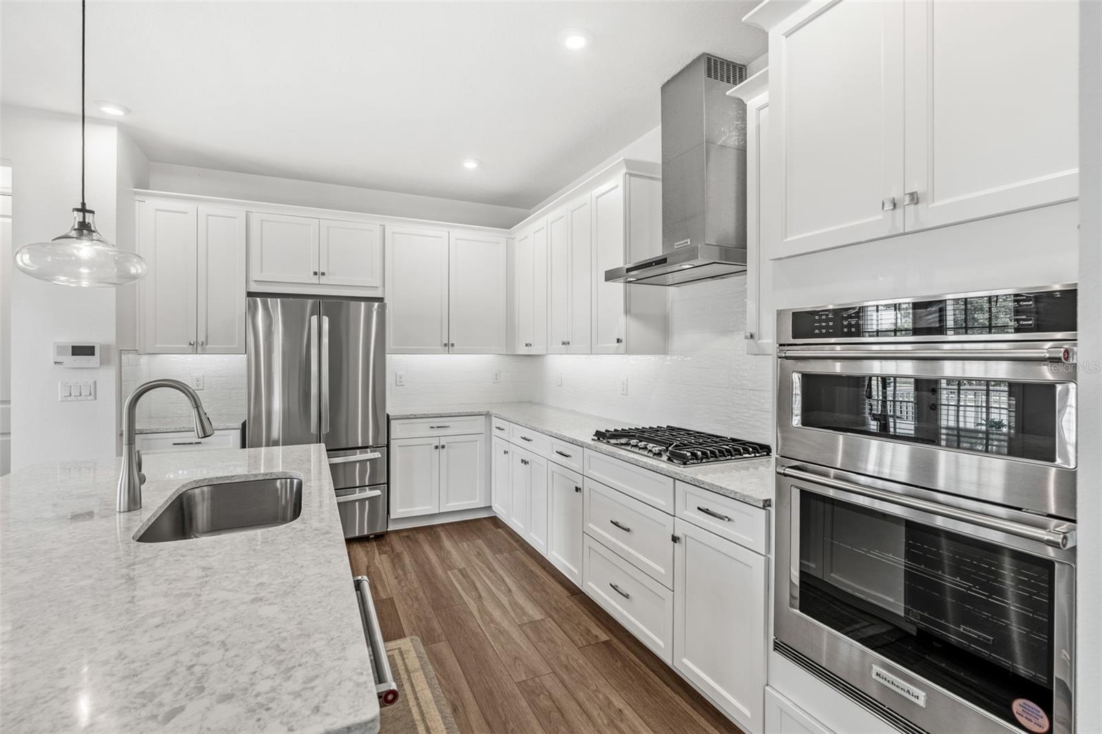 CELEBRATION ISLAND VILLAGE - Residential