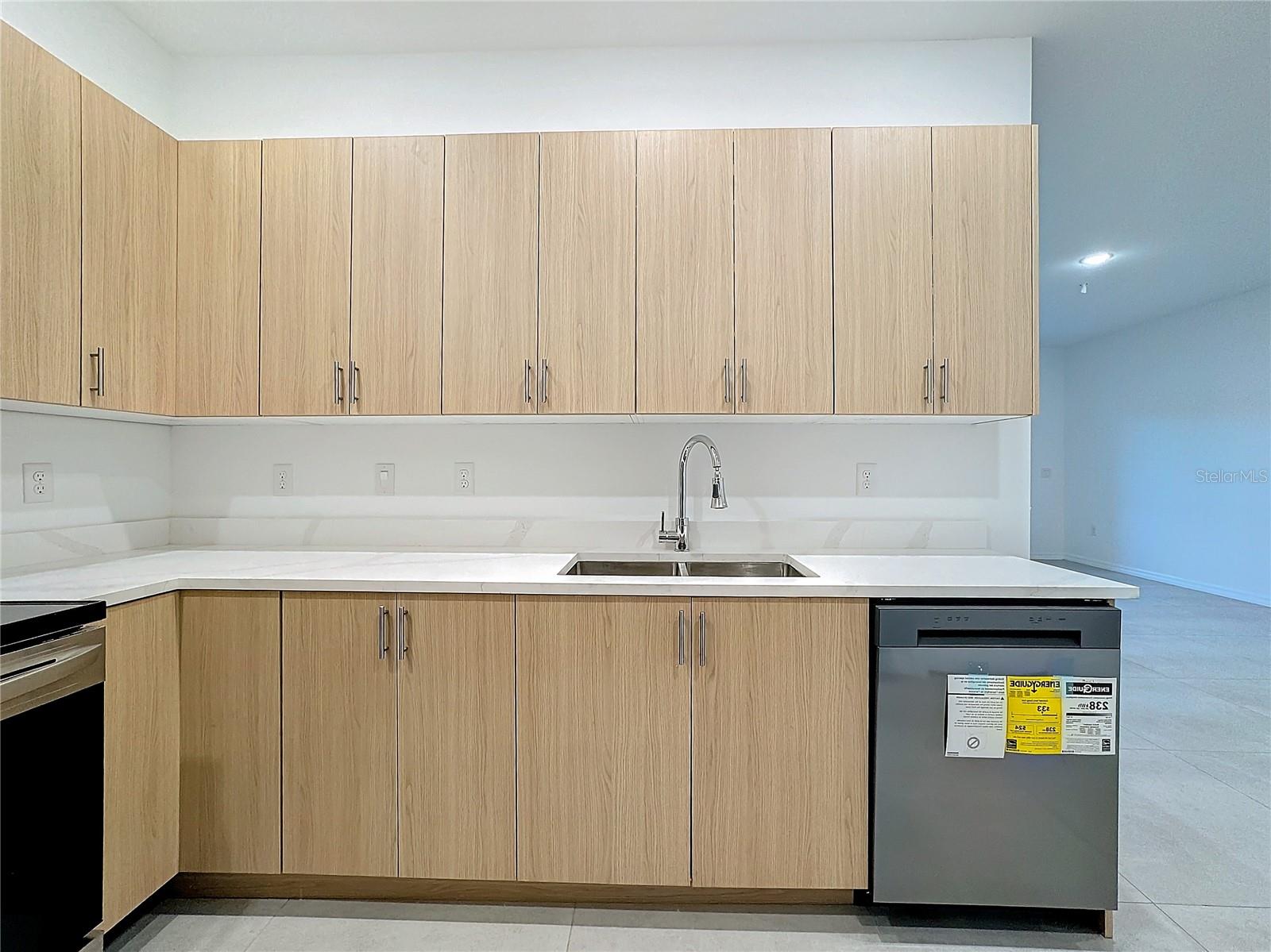 BARTON COURT - Residential Lease