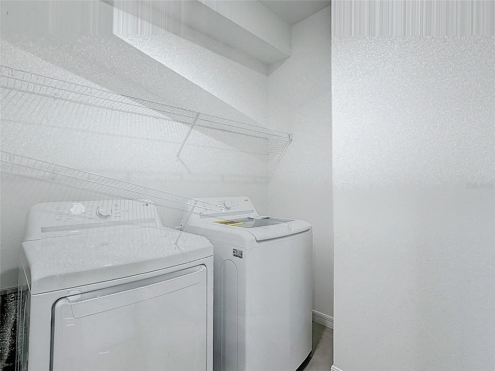 BARTON COURT - Residential Lease