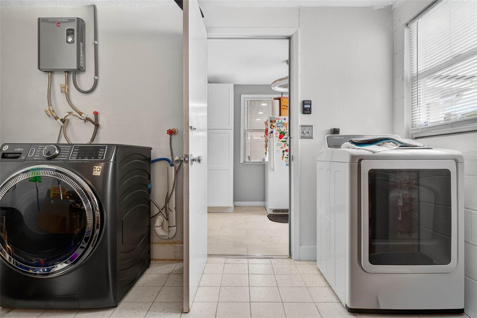 CAMEO VILLAS UNIT 7 - Residential