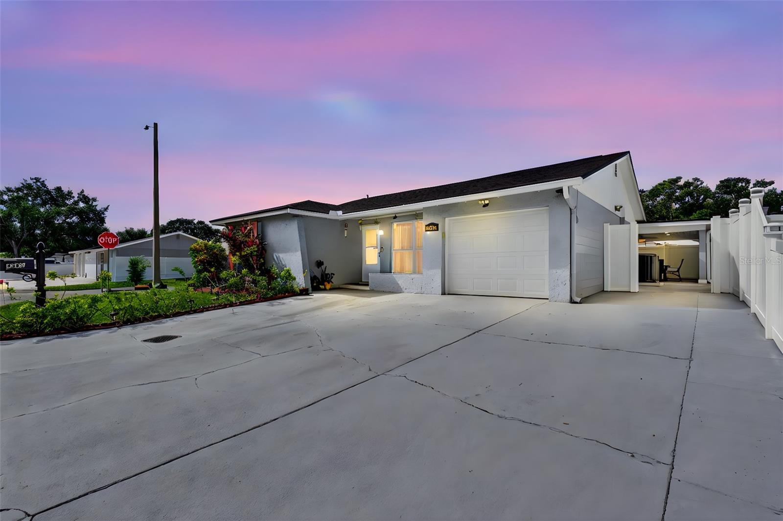 CAMEO VILLAS UNIT 7 - Residential