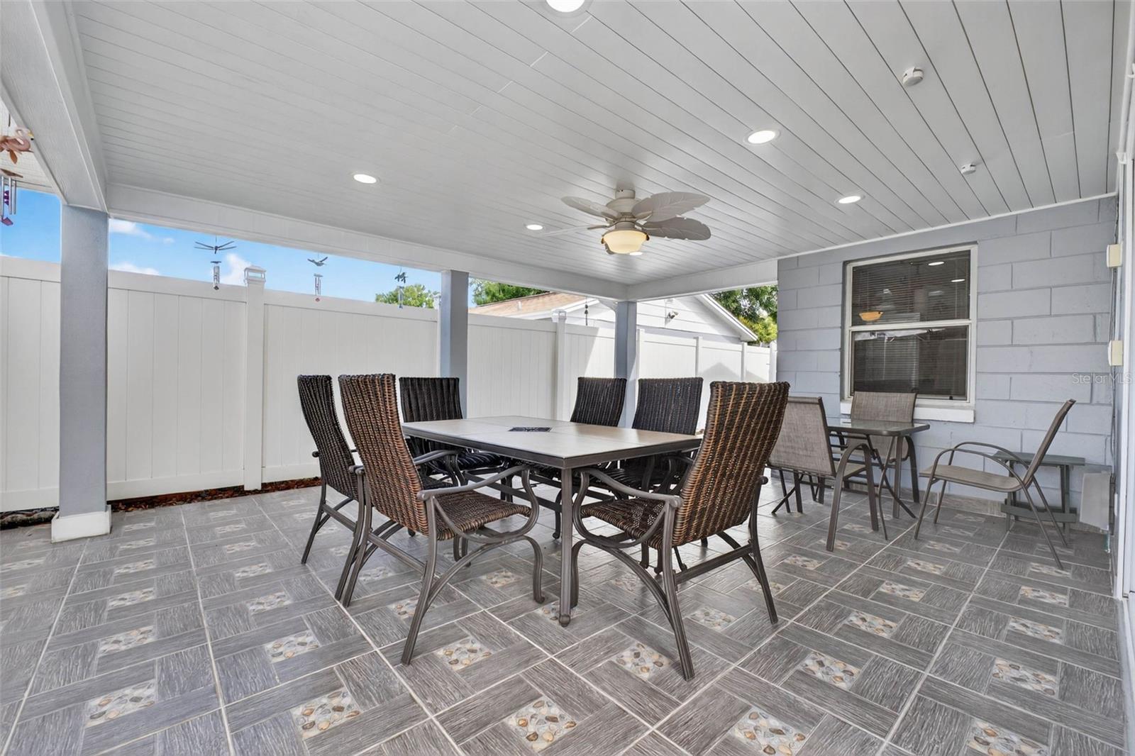 CAMEO VILLAS UNIT 7 - Residential