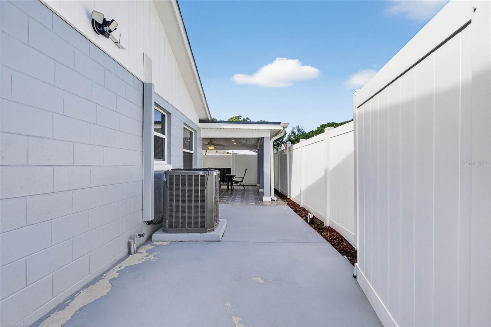 CAMEO VILLAS UNIT 7 - Residential