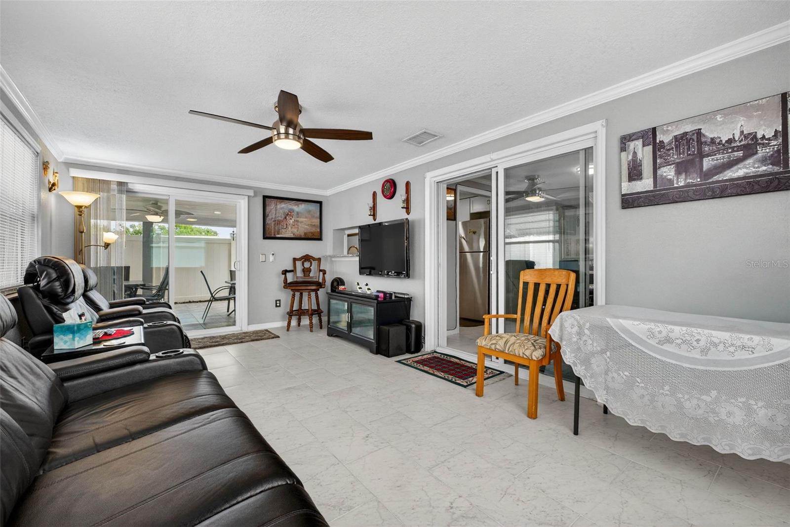 CAMEO VILLAS UNIT 7 - Residential