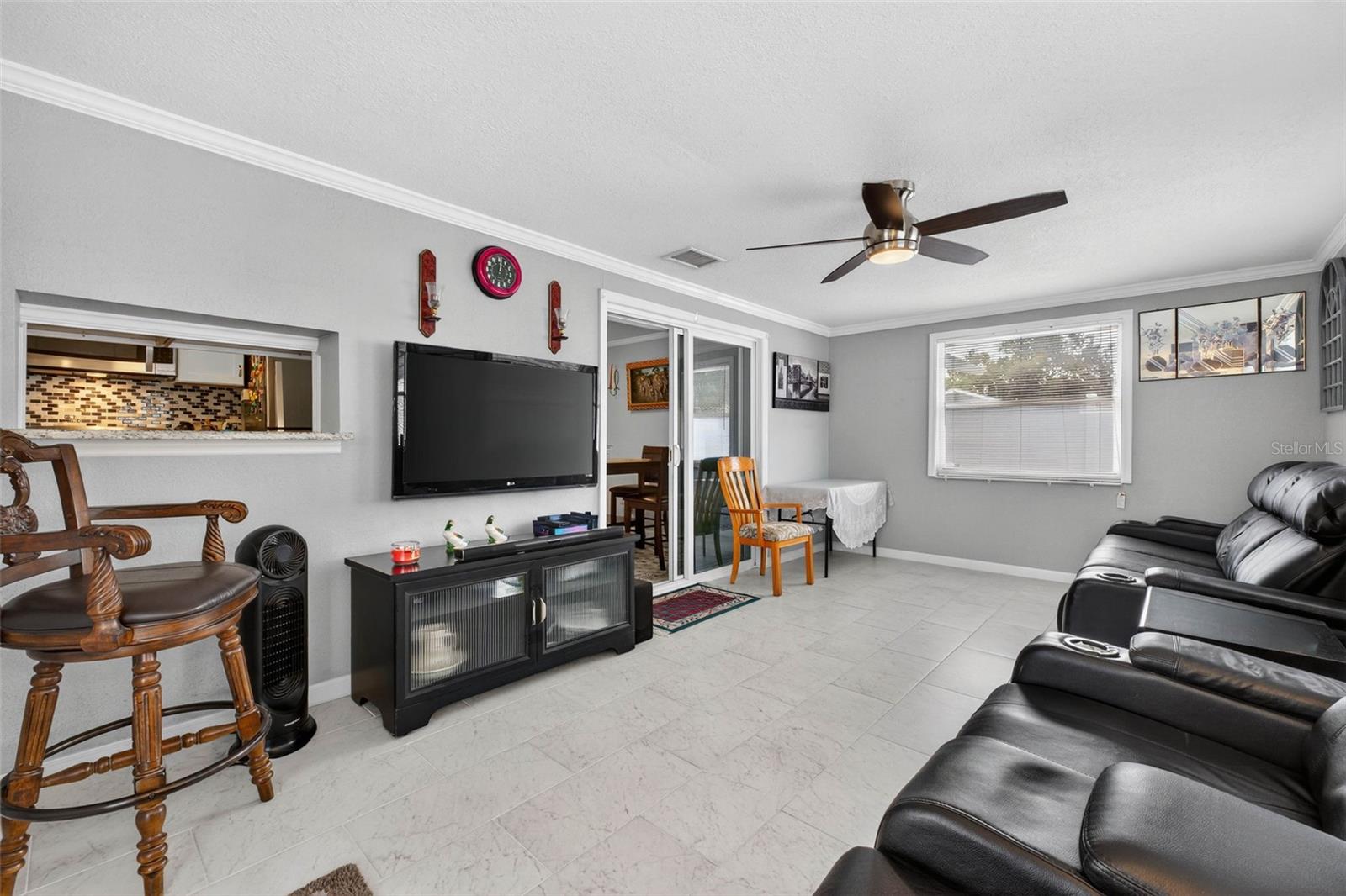 CAMEO VILLAS UNIT 7 - Residential