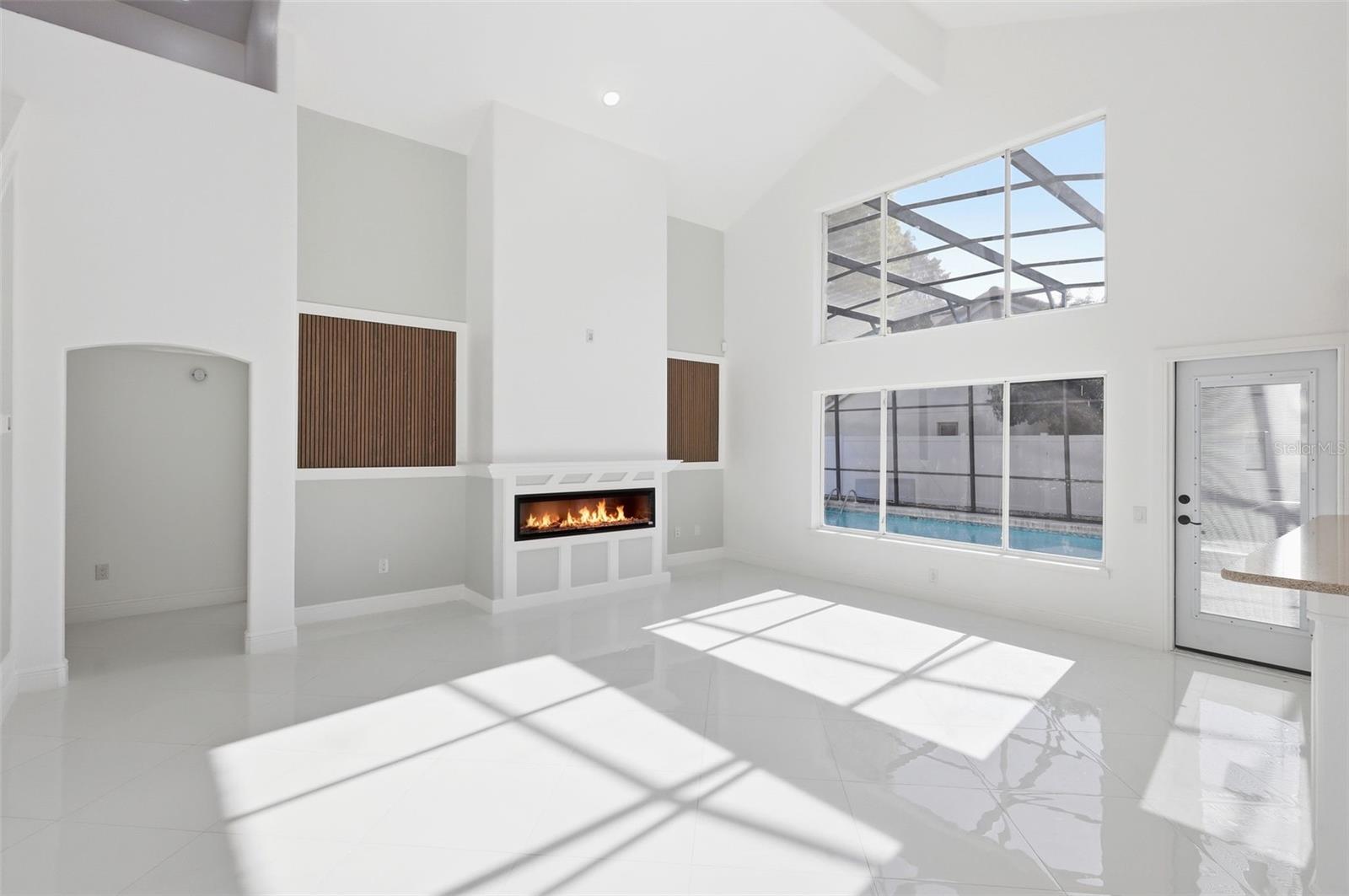 VENTURA PLACE - Residential