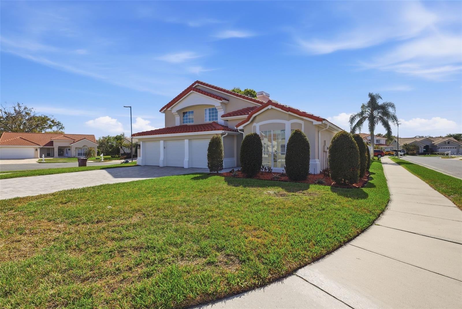 VENTURA PLACE - Residential