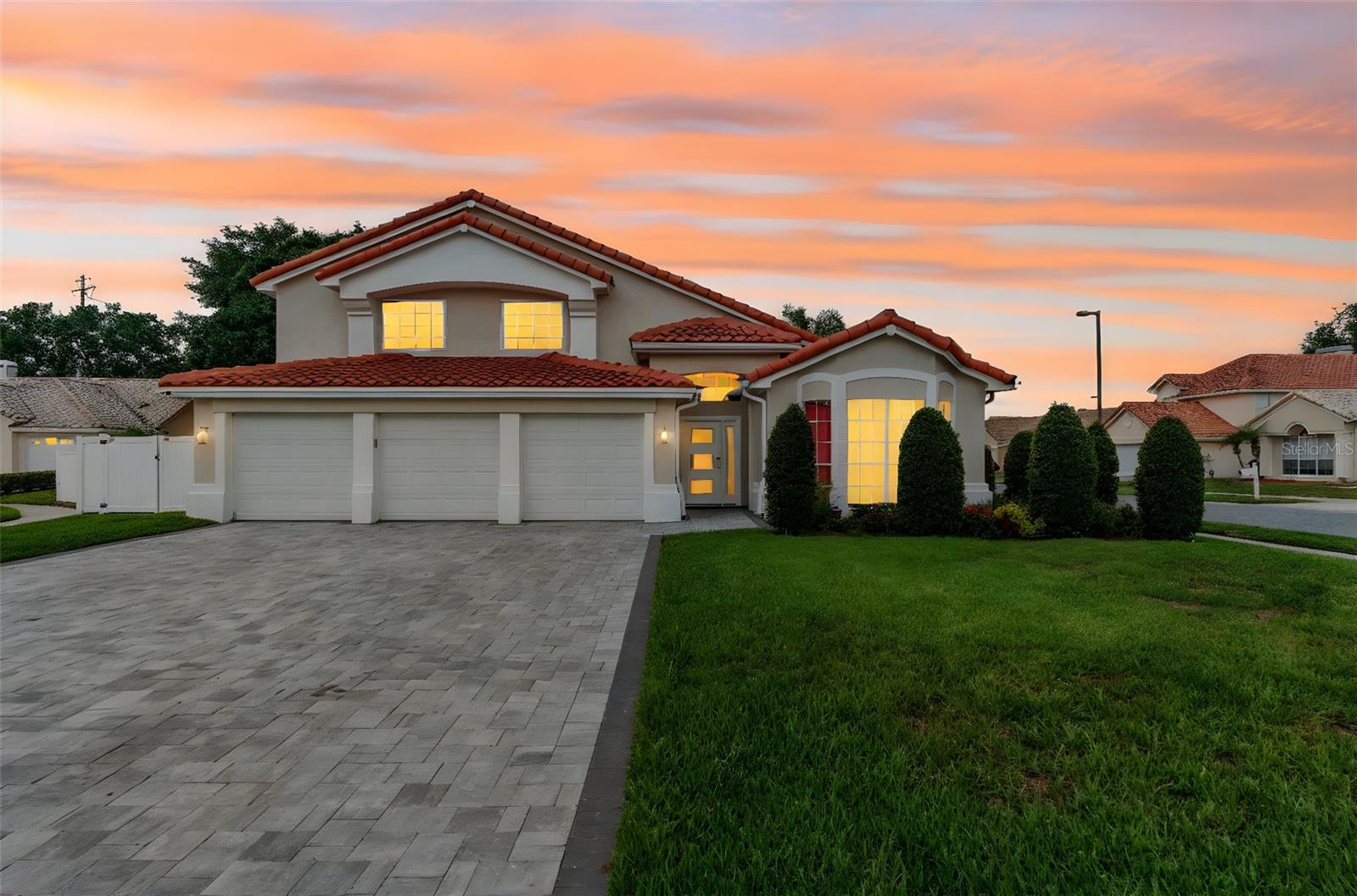 VENTURA PLACE - Residential