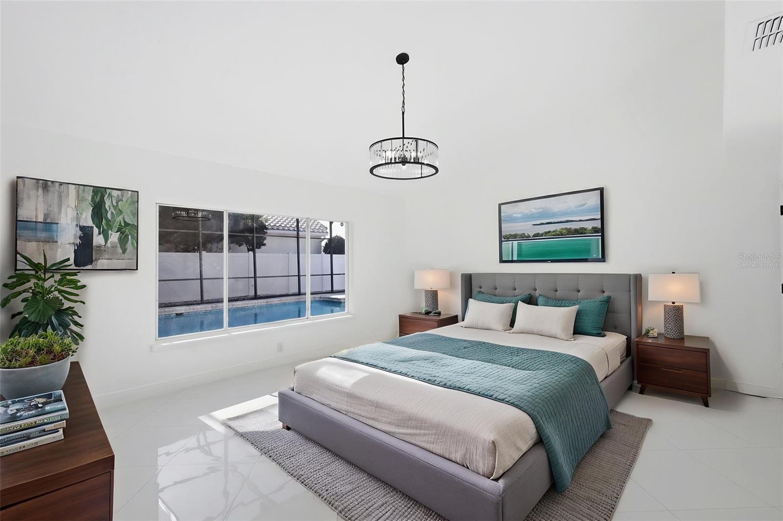 VENTURA PLACE - Residential