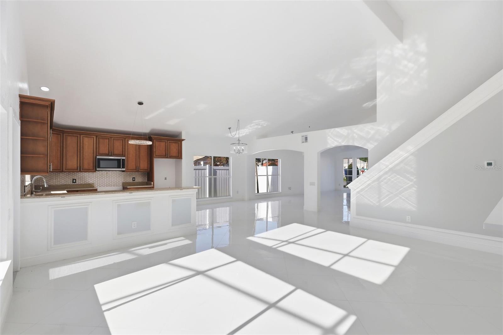 VENTURA PLACE - Residential