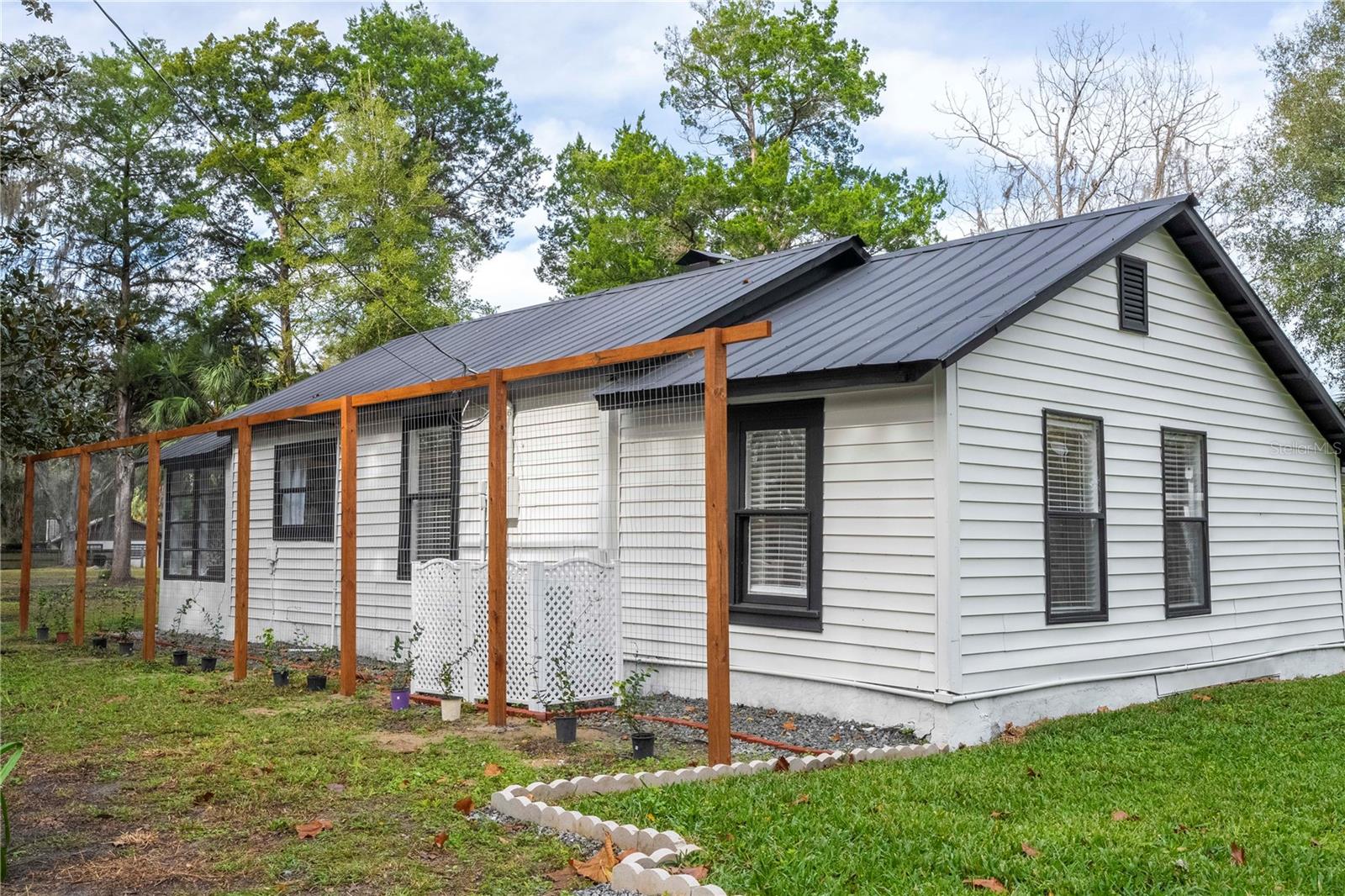 2751 NE 46TH STREET