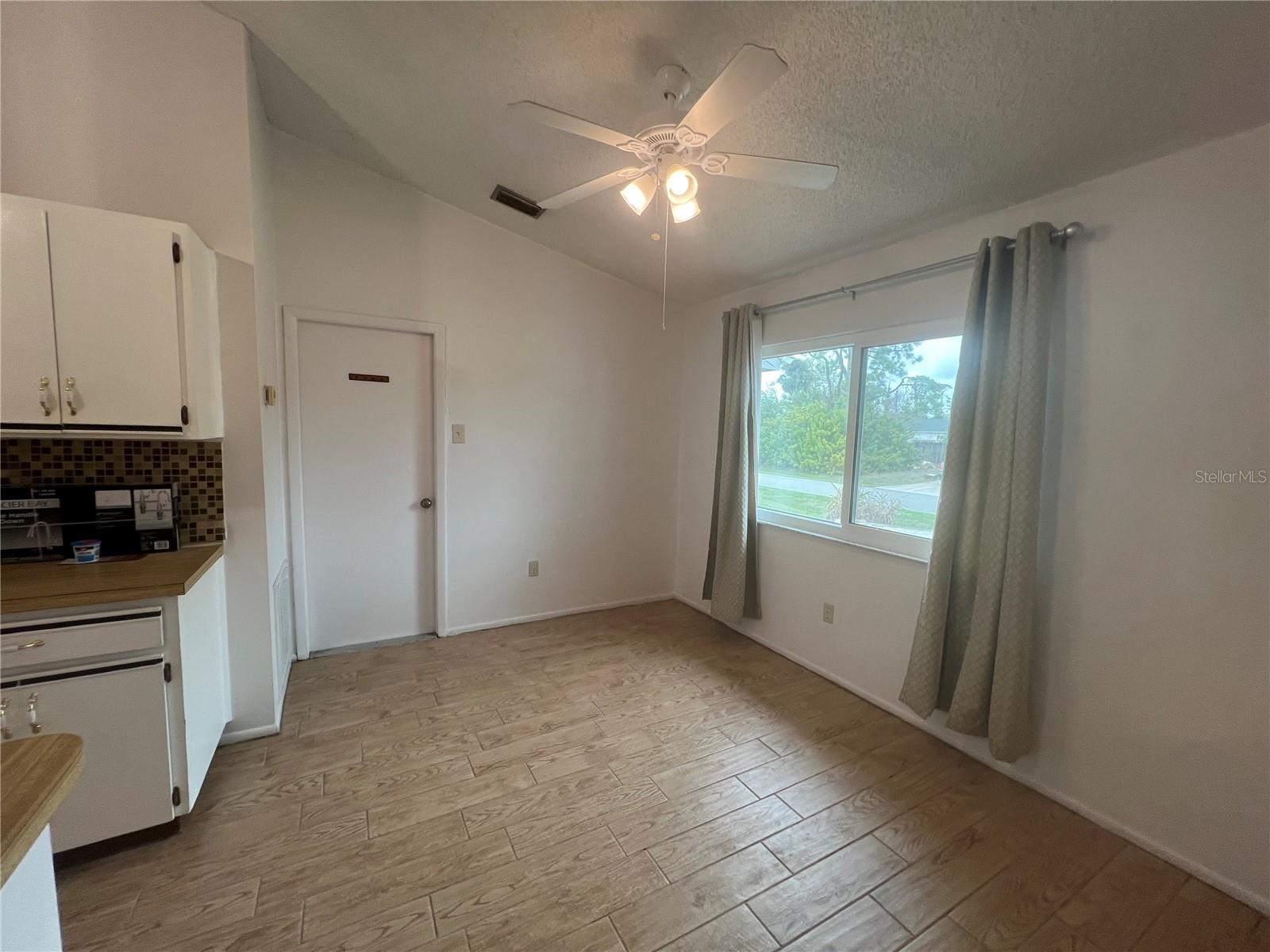 PORT CHARLOTTE - Residential Lease