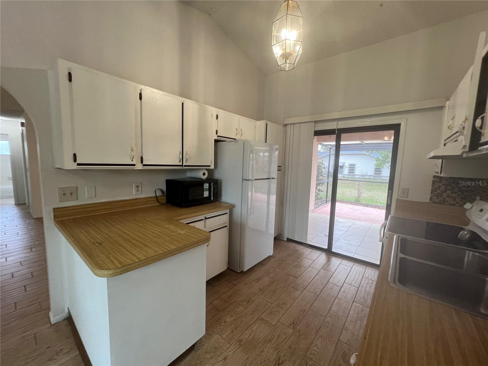 PORT CHARLOTTE - Residential Lease