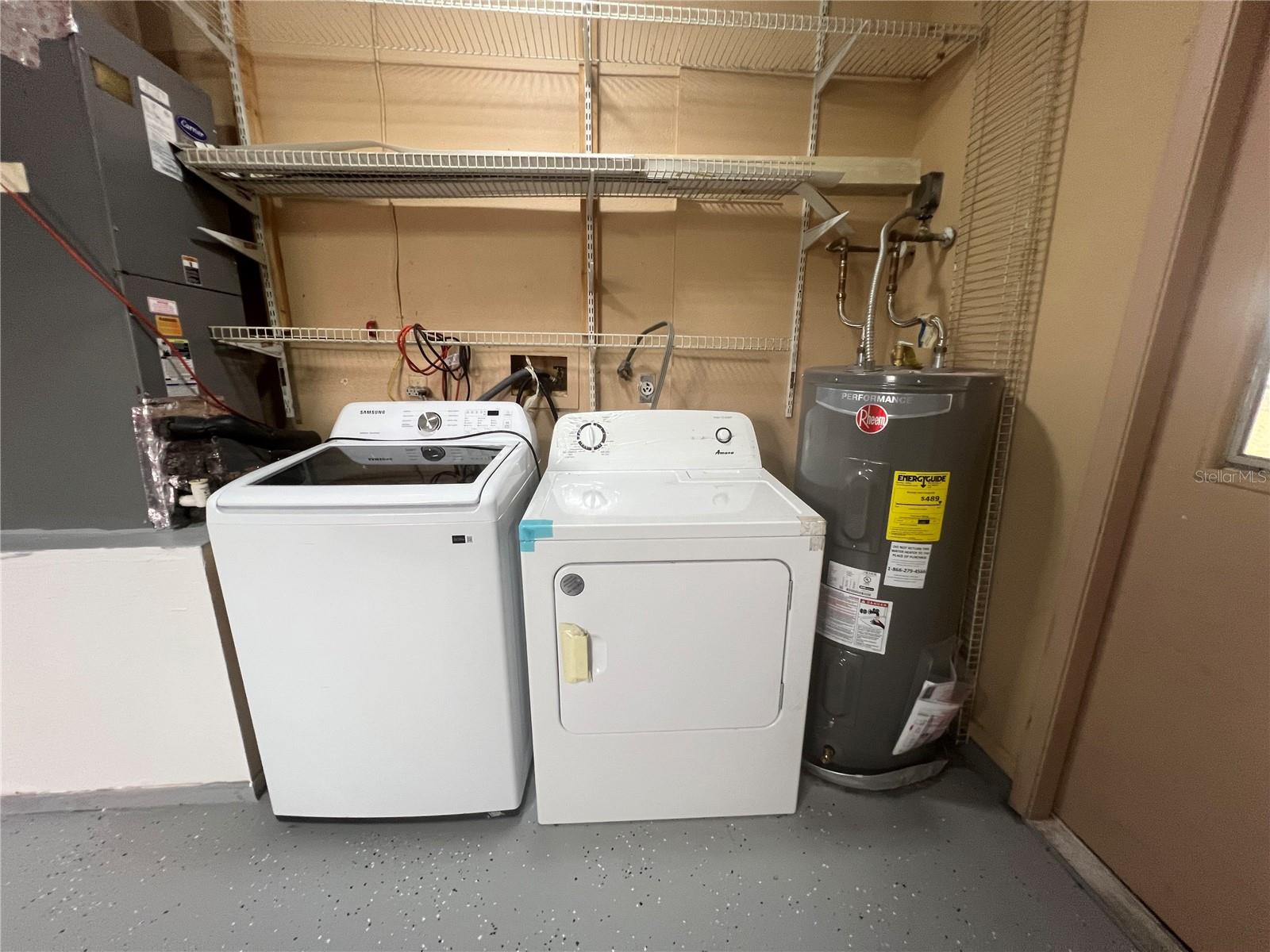 PORT CHARLOTTE - Residential Lease