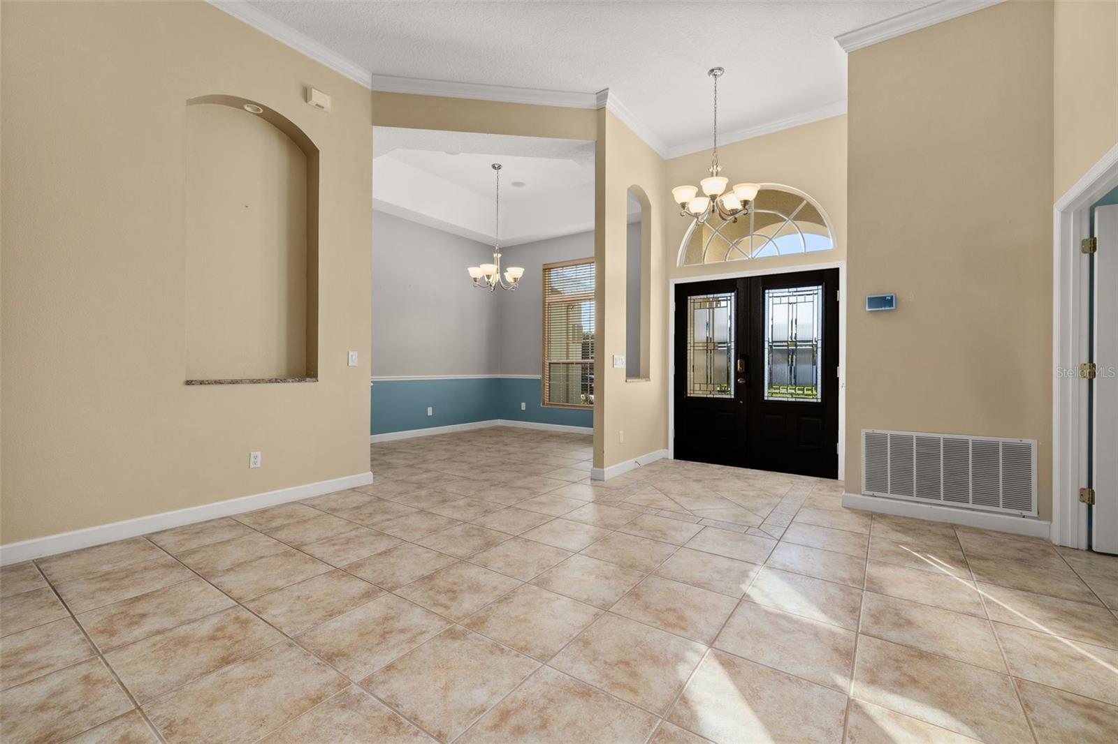 2039 HARBOR COVE WAY