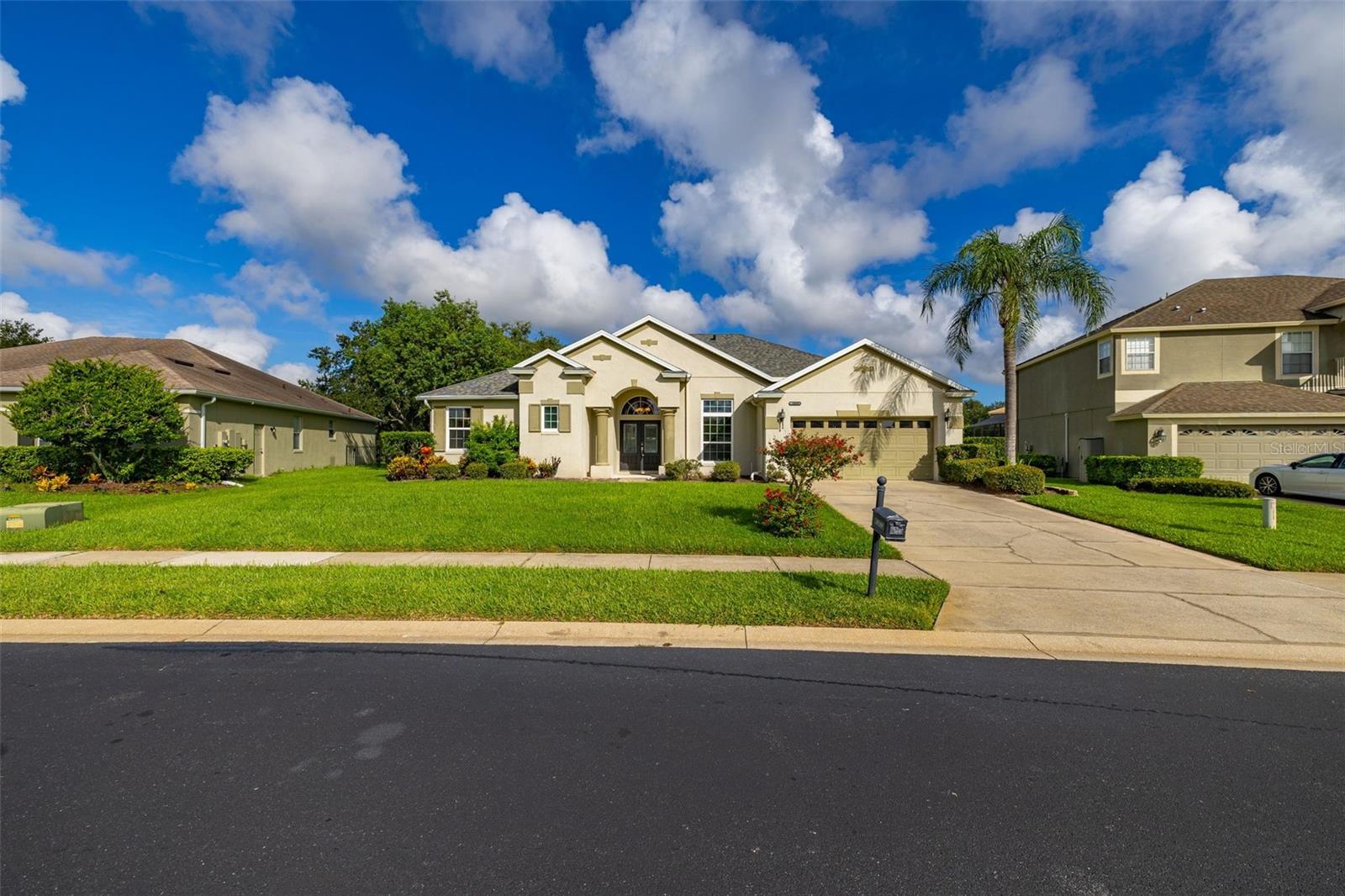 2039 HARBOR COVE WAY