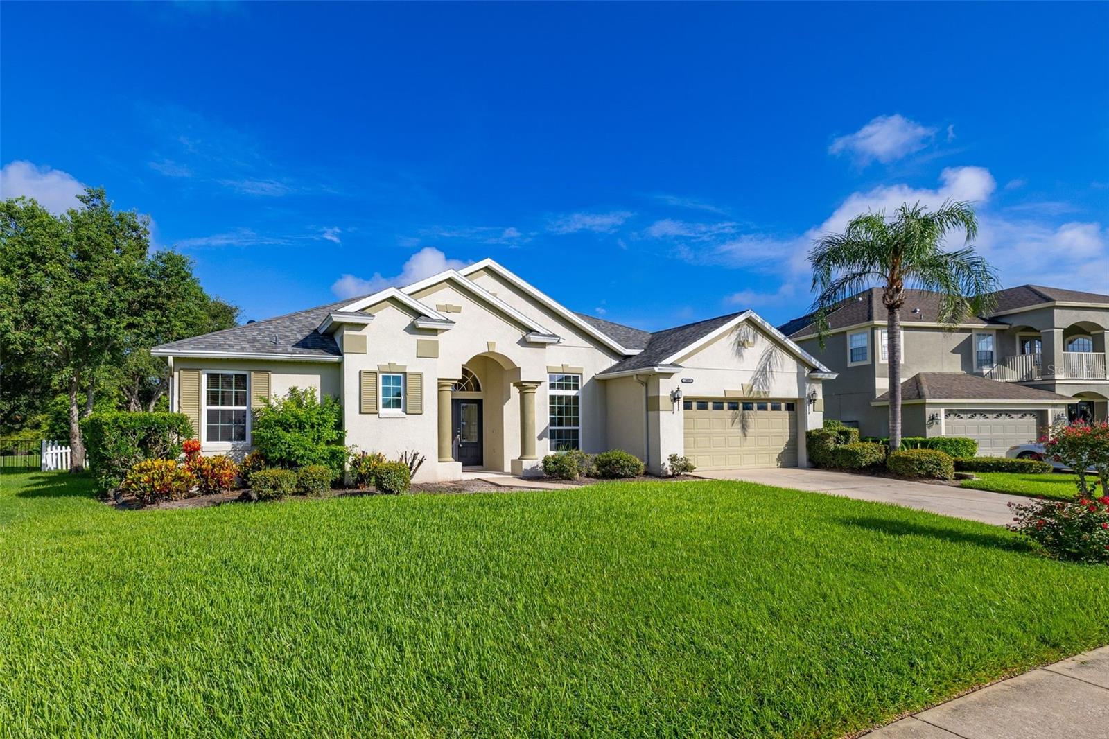 2039 HARBOR COVE WAY