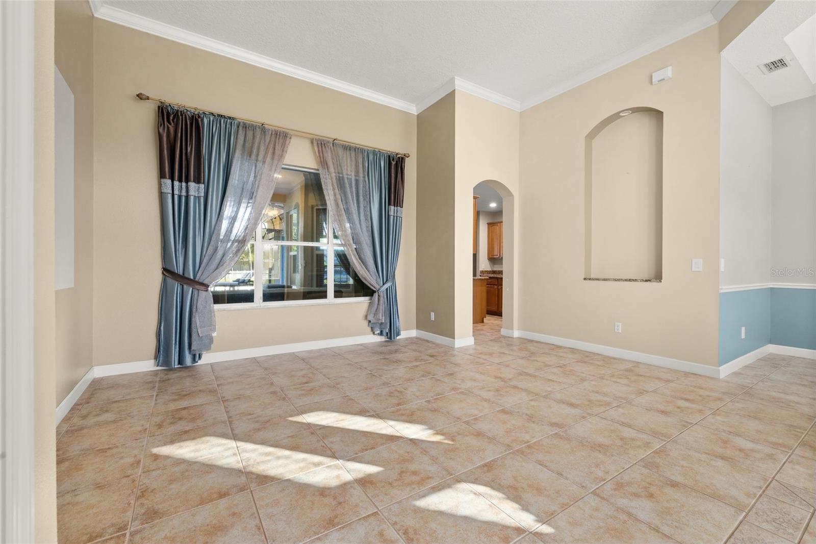 2039 HARBOR COVE WAY