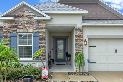 A home in DELAND