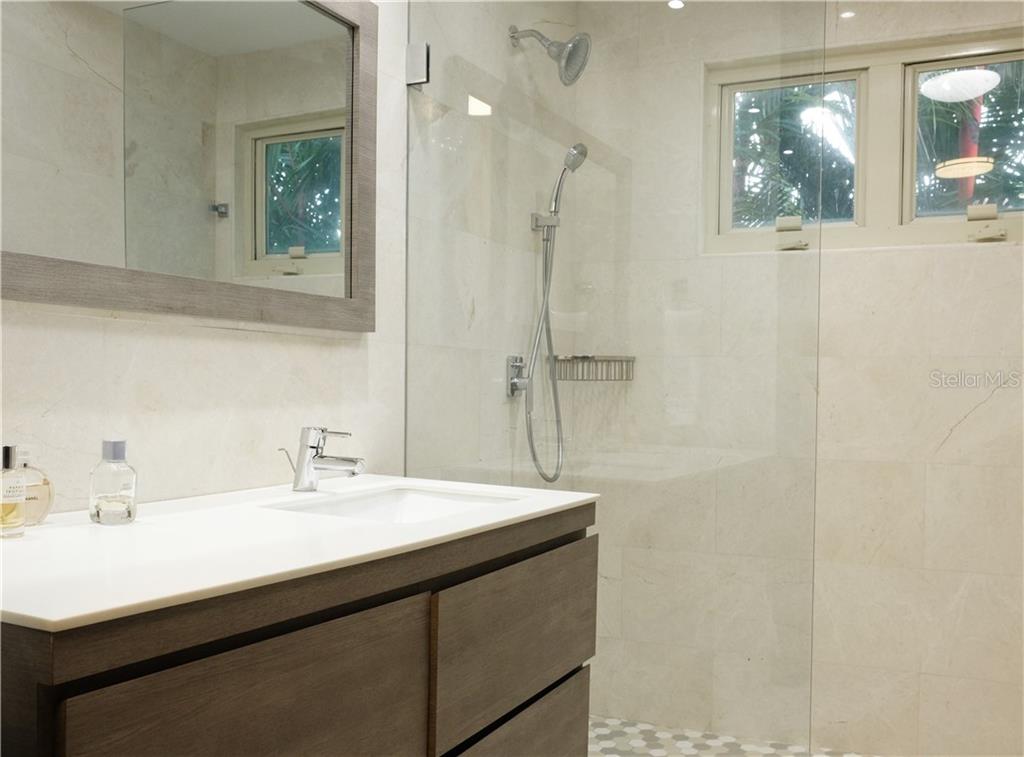 DORADO BEACH EAST - Residential