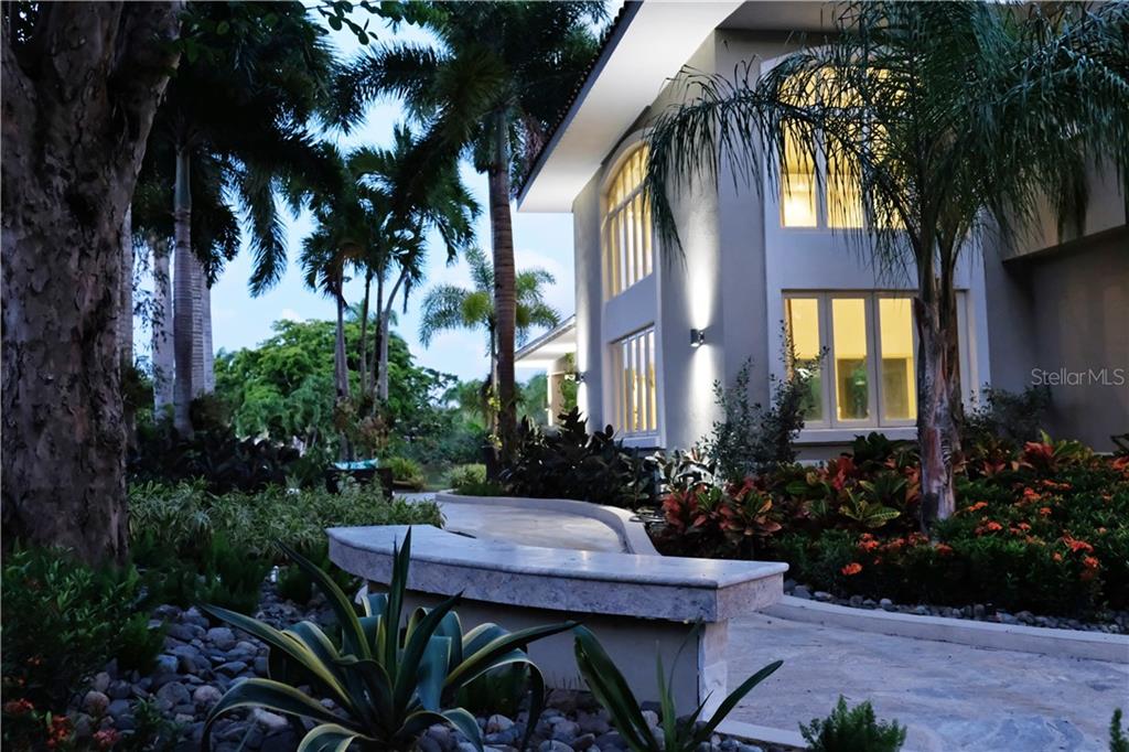 DORADO BEACH EAST - Residential