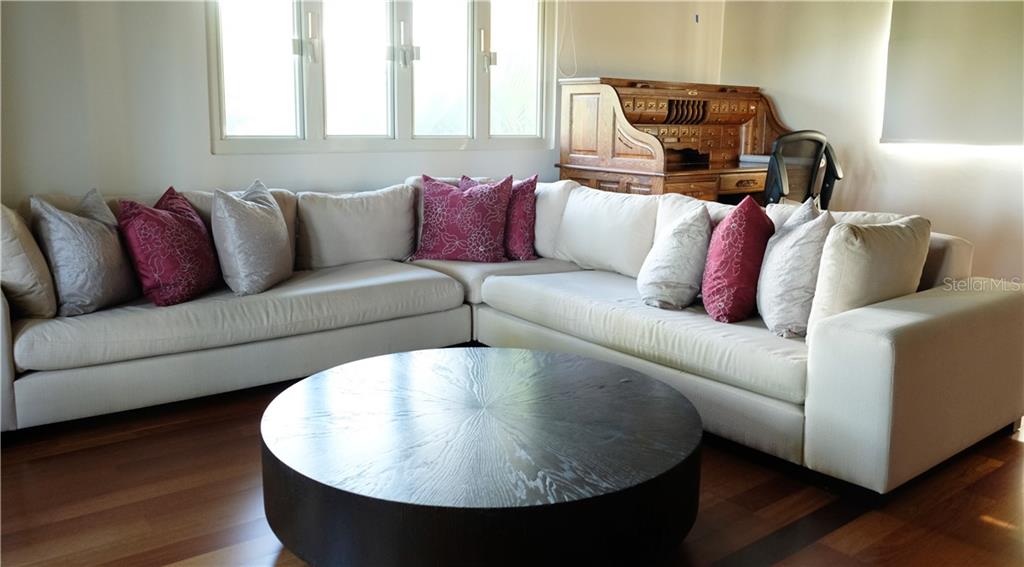 DORADO BEACH EAST - Residential