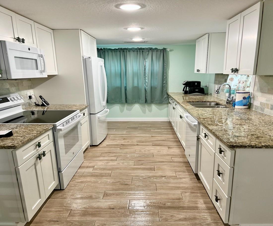 HOLMES BEACH 17TH UNIT - Residential Income