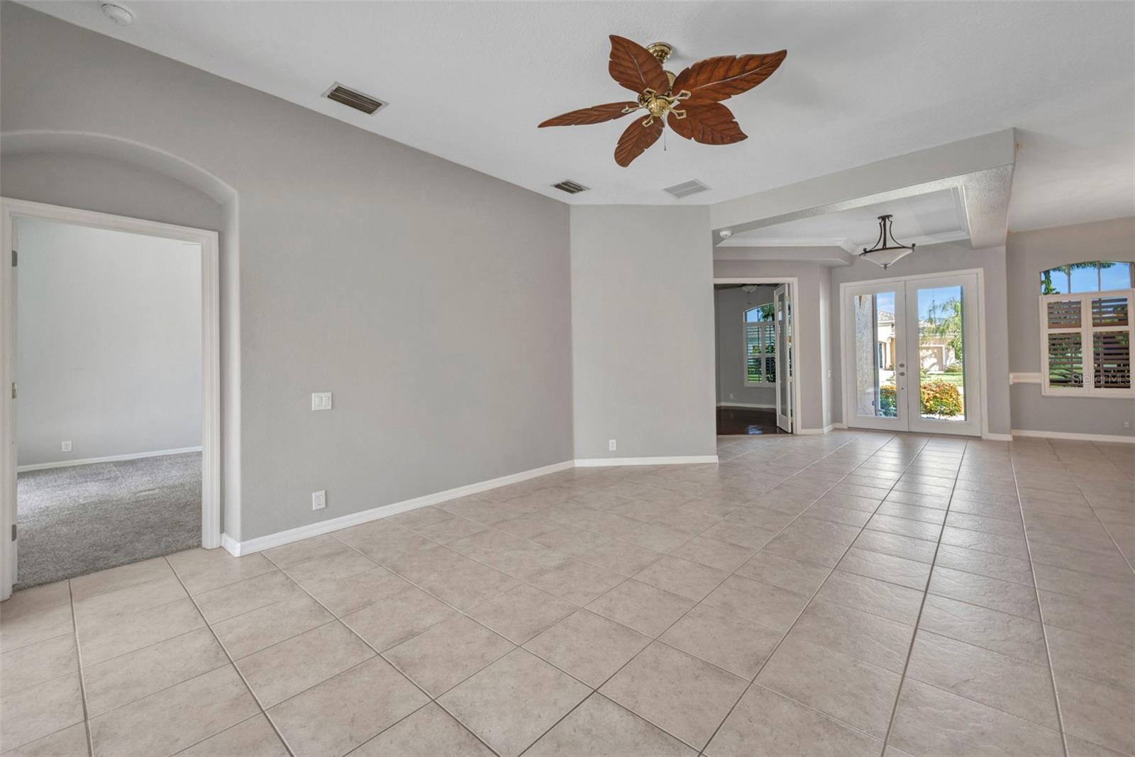 BOBCAT TRAIL - Residential