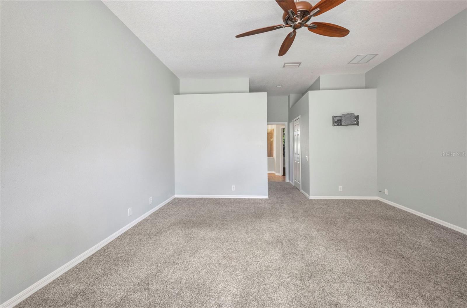 BOBCAT TRAIL - Residential