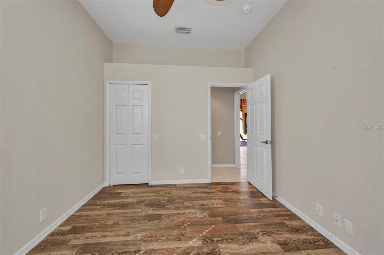 BOBCAT TRAIL - Residential