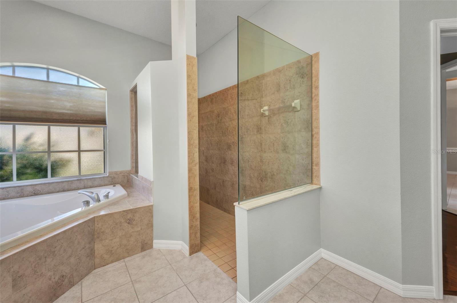 BOBCAT TRAIL - Residential