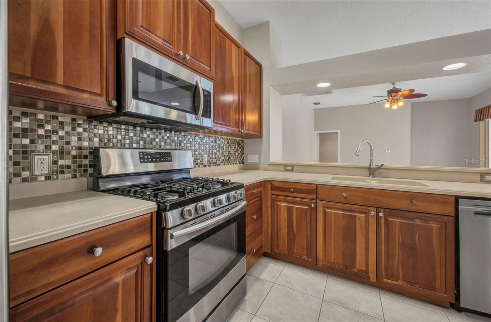 BOBCAT TRAIL - Residential