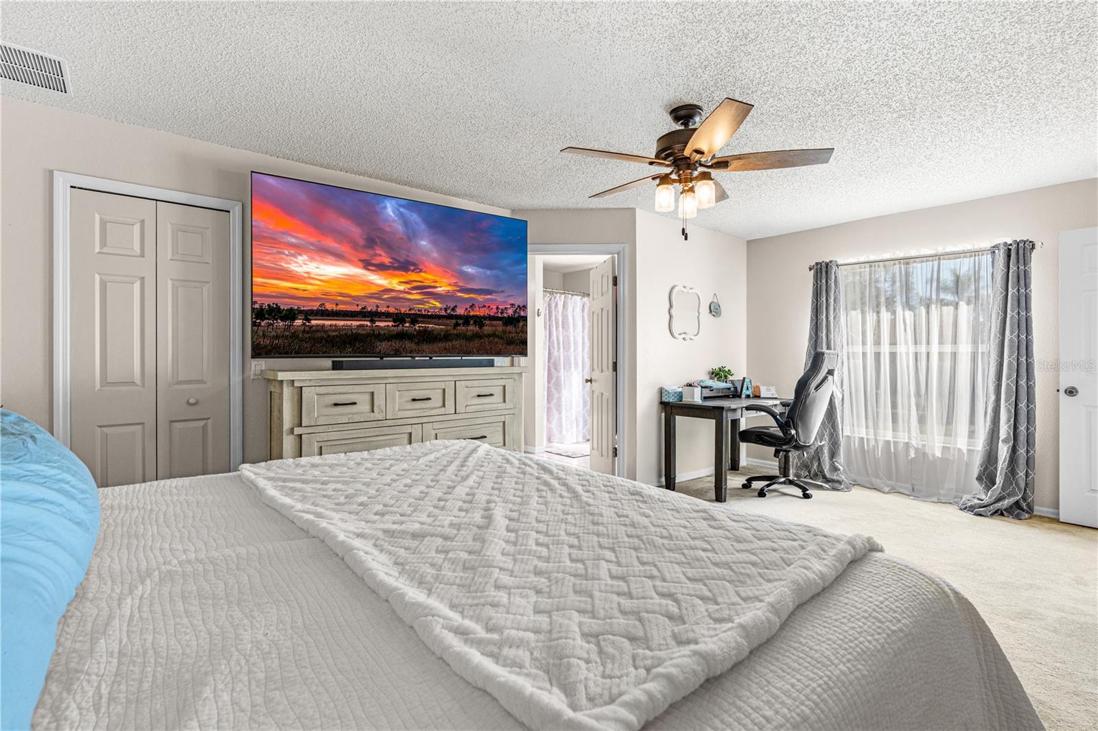 MARINERS GATE PH 01 - Residential