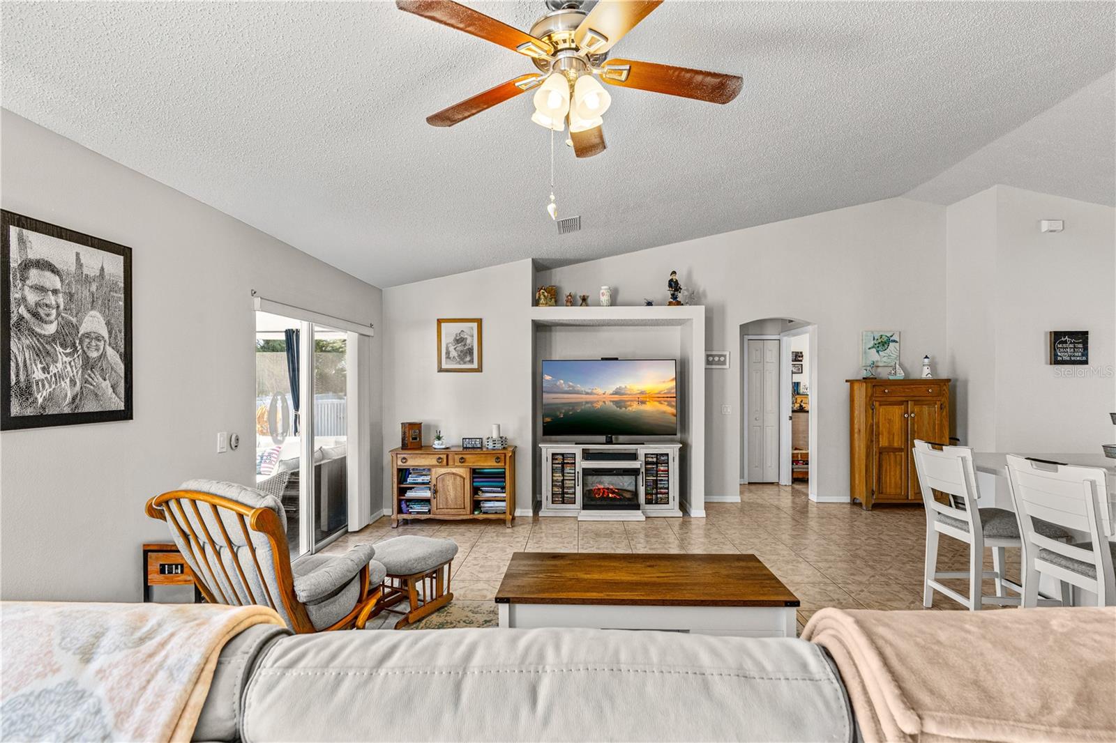 MARINERS GATE PH 01 - Residential