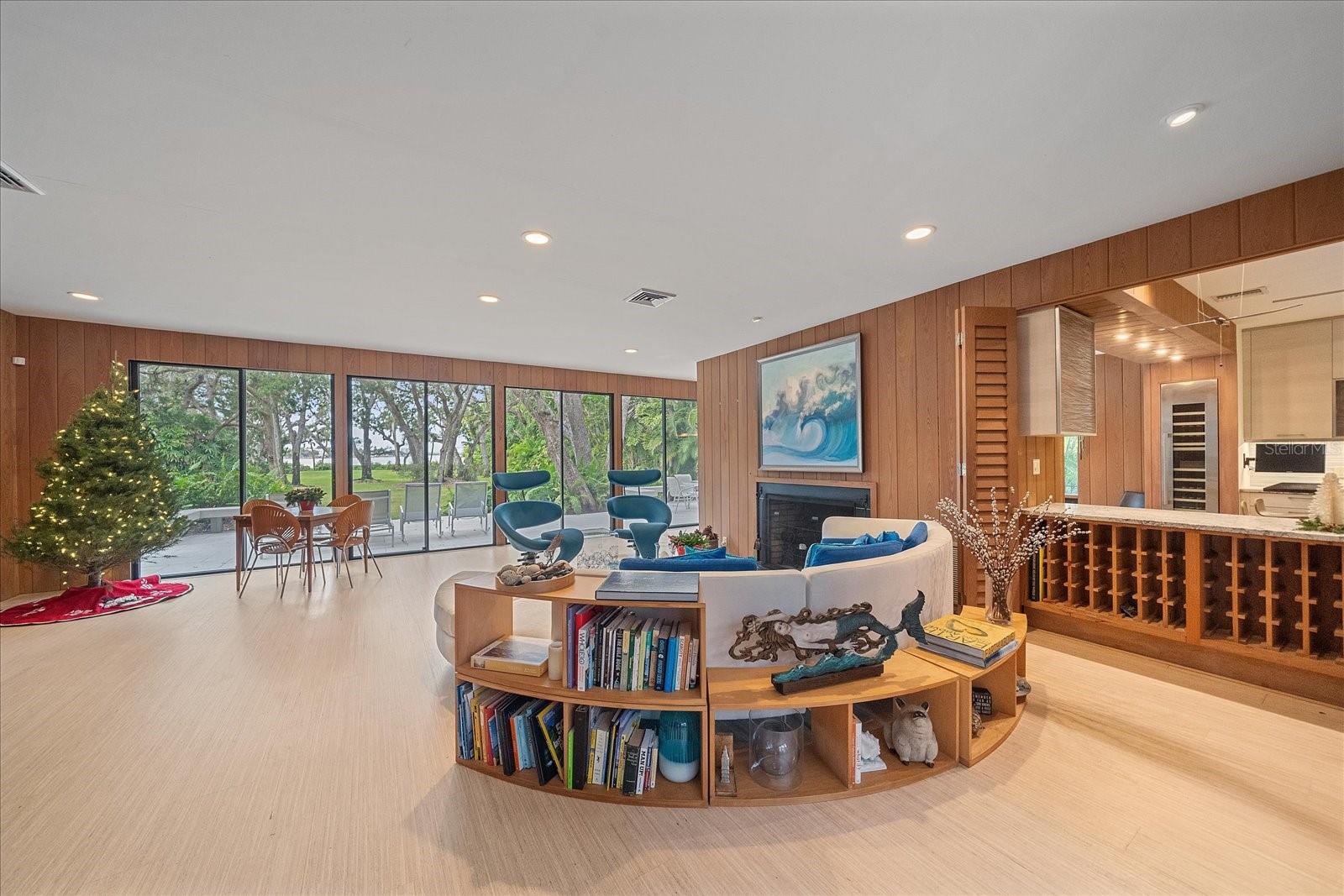 SHORELAND WOODS SUB - Residential Lease